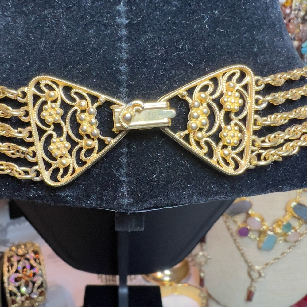 VTG~Goldette Festoon Necklace - Picture 4 of 5